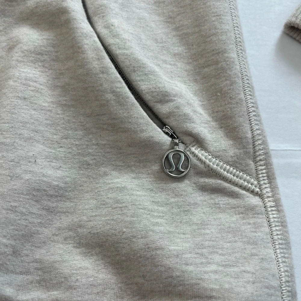Lululemon Run Rest Day Pullover Size 6 Beige Cowl Neck